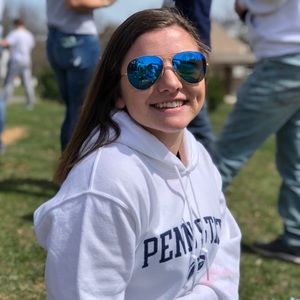 Meet your Posher, Jackie